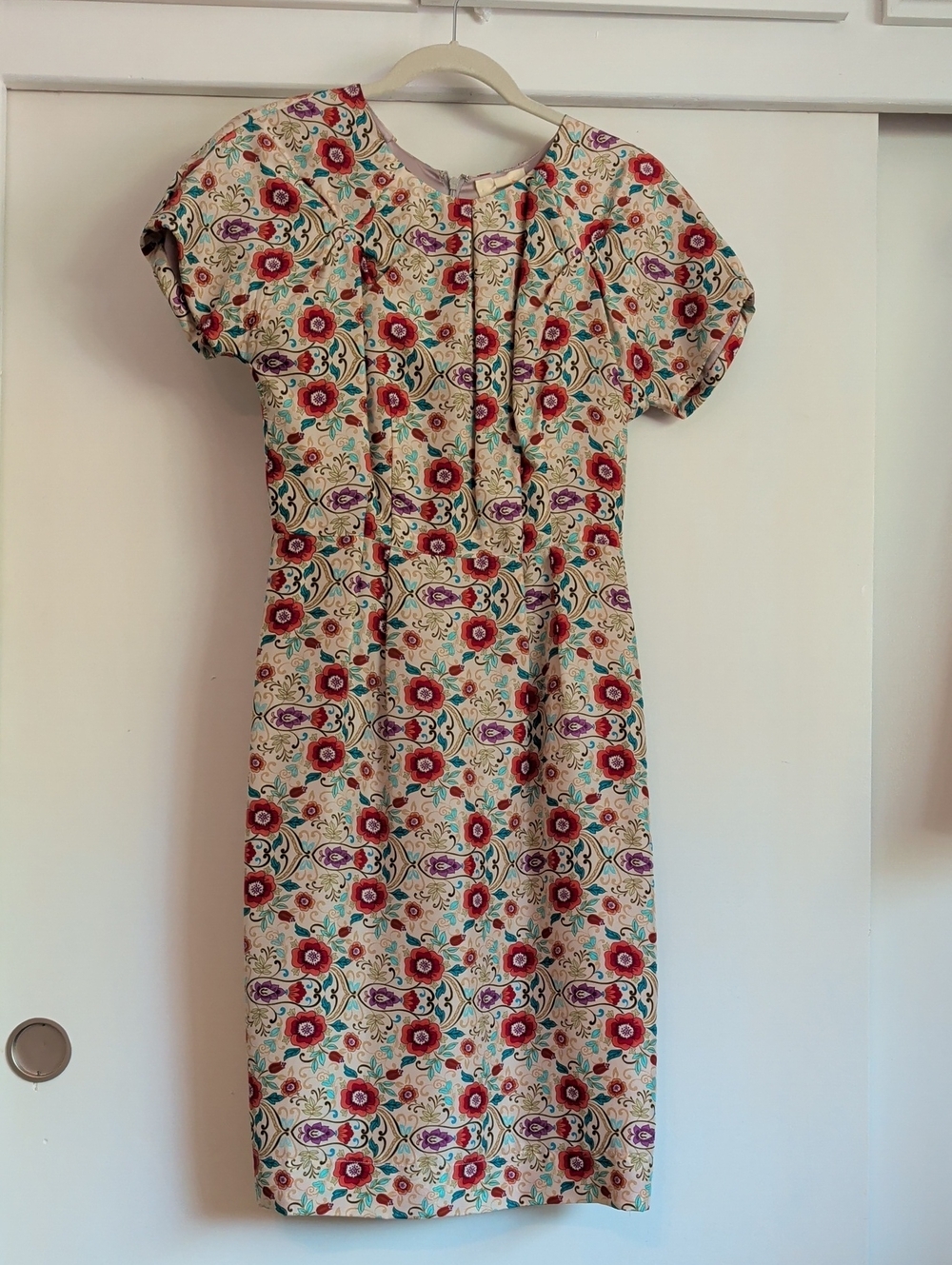 100% Silk Floral Cream Tailored Shift Dress with Red and Purple Accents